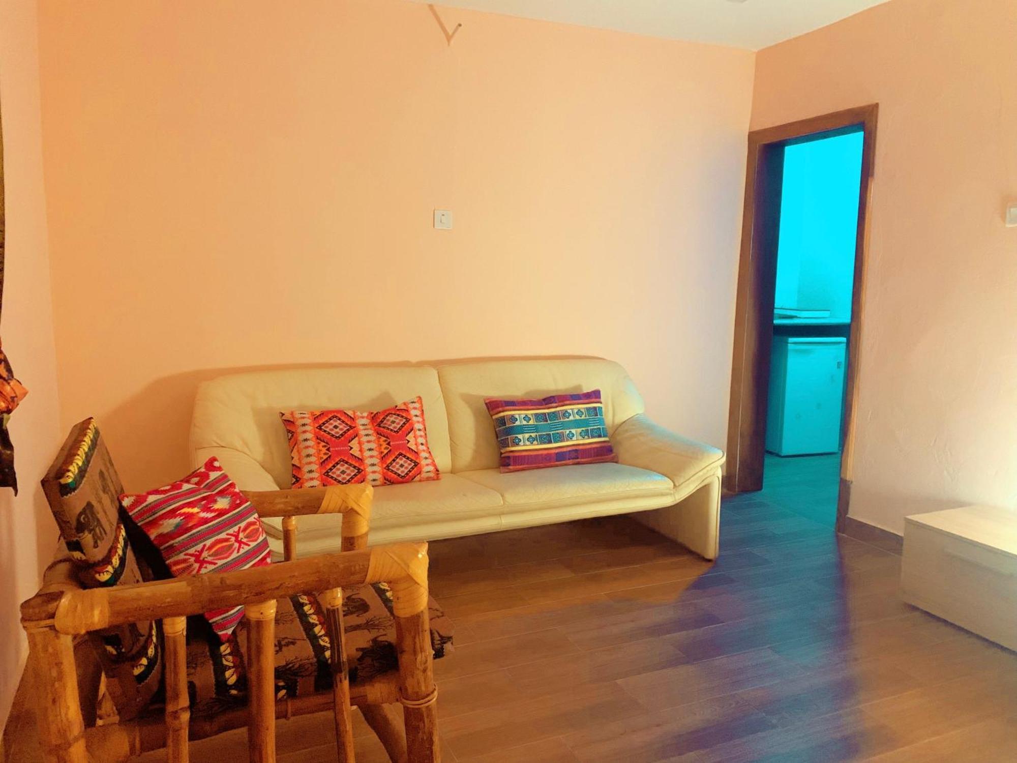 Bajo Kunda - Guesthouse Kololi Oda fotoğraf